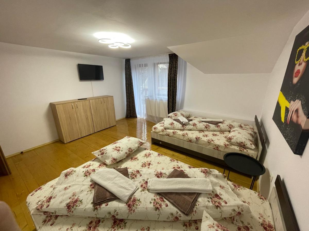 Appartement Casa Cu Balcon à Braşov Extérieur photo
