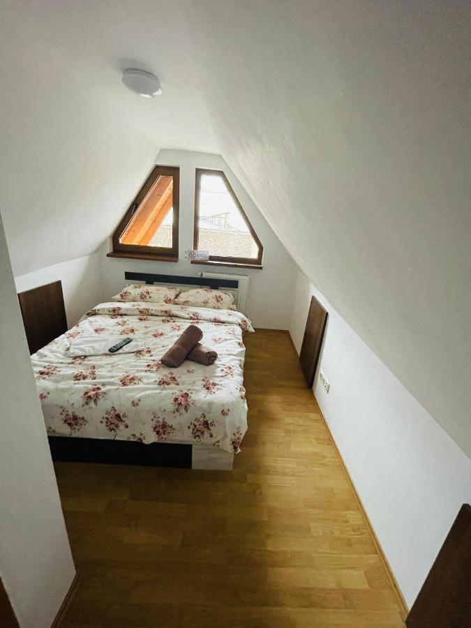 Appartement Casa Cu Balcon à Braşov Extérieur photo