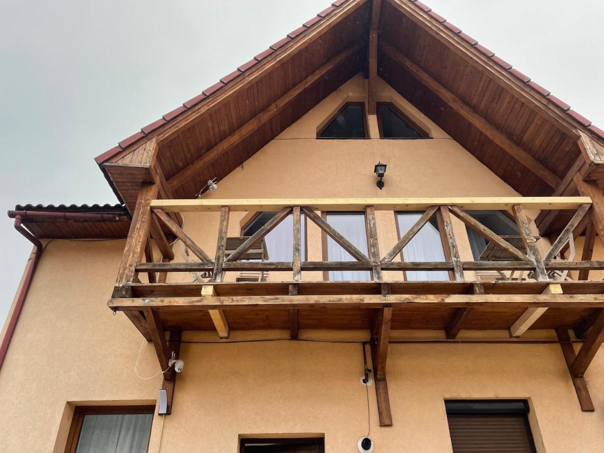 Appartement Casa Cu Balcon à Braşov Extérieur photo