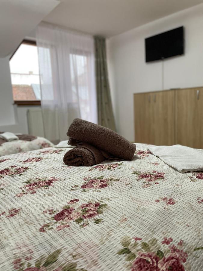 Appartement Casa Cu Balcon à Braşov Extérieur photo