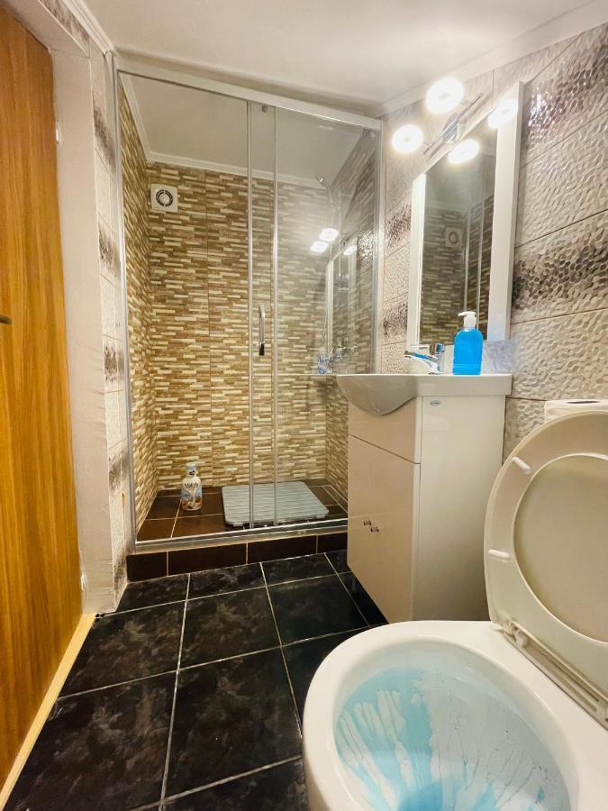 Appartement Casa Cu Balcon à Braşov Extérieur photo