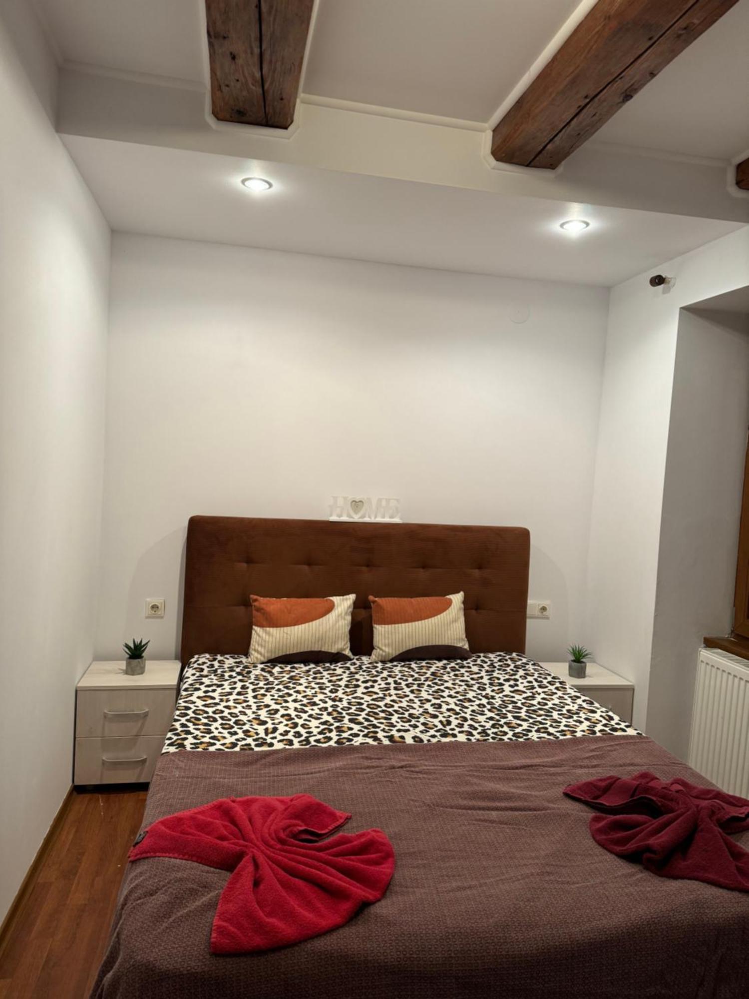 Appartement Casa Cu Balcon à Braşov Extérieur photo